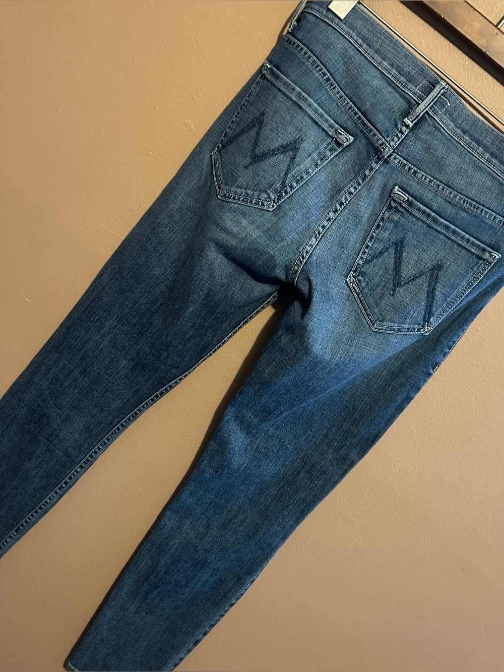 Mother Jeans The Muse Ankle in Hooked Destroyed Denim Jeans Womens Size 27